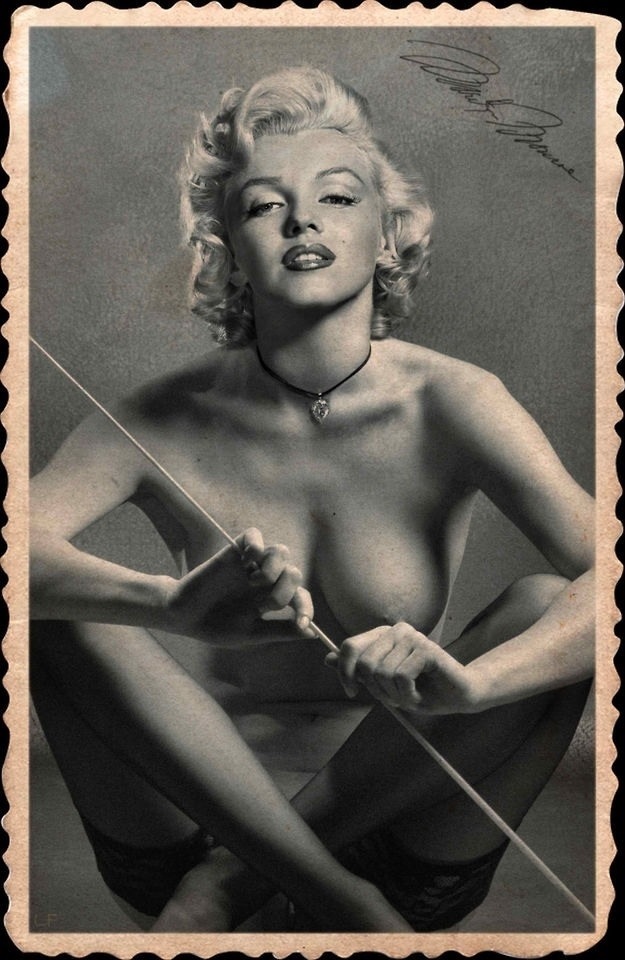 Marilyn Monrow Nude 82